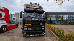 20251019-Tom-Holding-00084